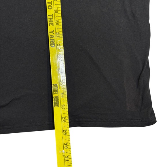 Selena Long Sleeve T-Shirt Roses Graphic Print Black Tee 2XL - Picture 6 of 7